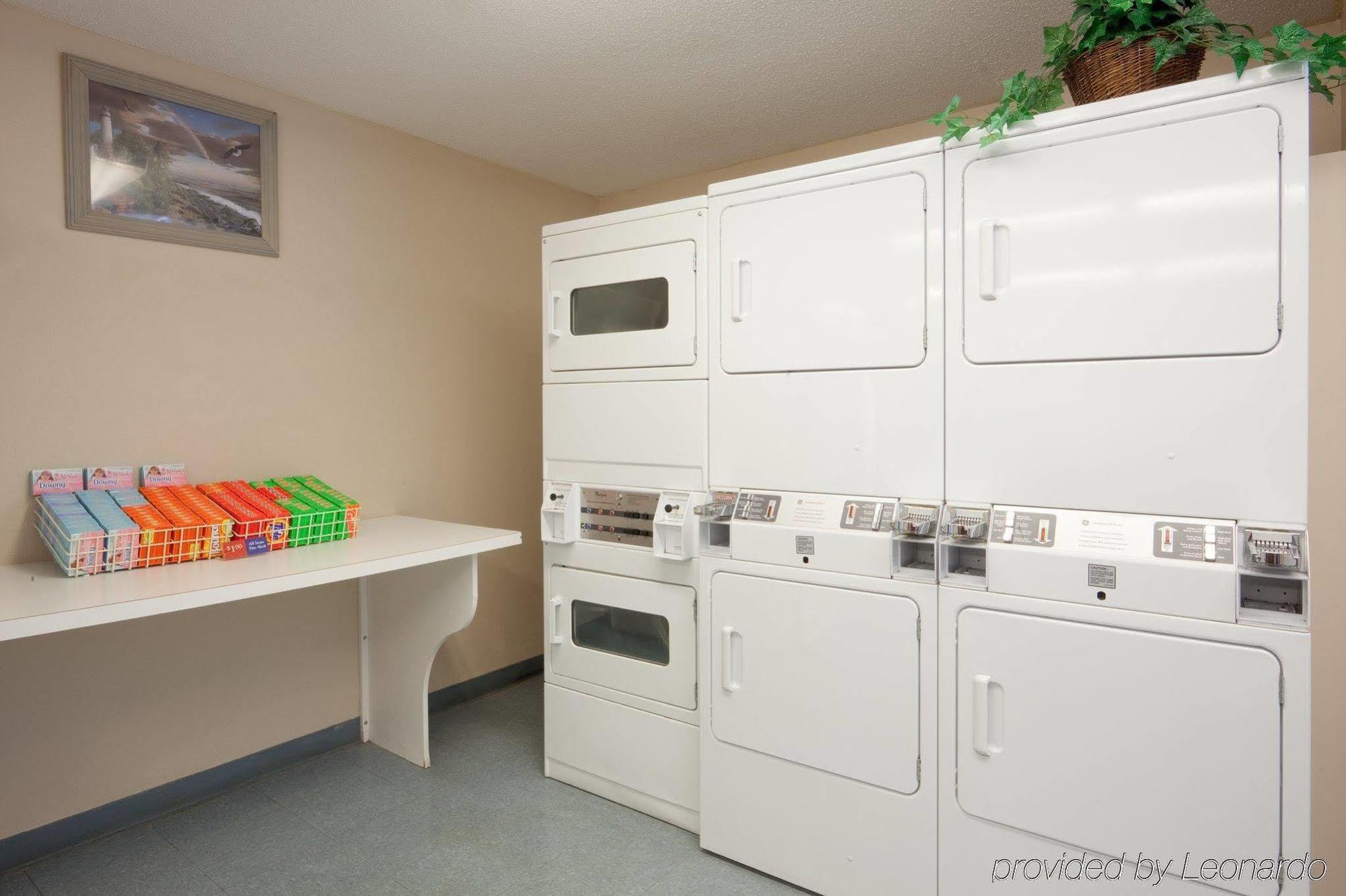 Sonesta Simply Suites Boston Braintree Exterior photo