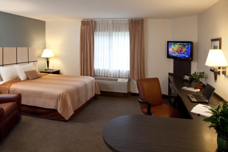 Sonesta Simply Suites Boston Braintree Exterior photo